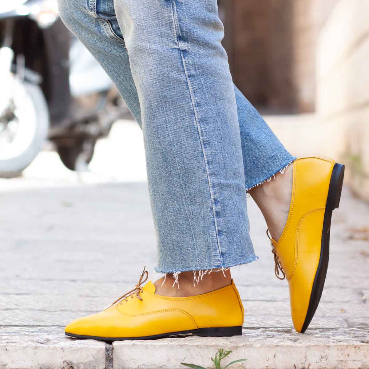 לינדוס צהוב